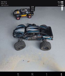 Great condition  Traxxas Max  ( Battery not included)(Charger not included)
