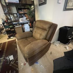 Lazy Boy Leather Recliner 