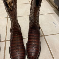 Caiman Boots