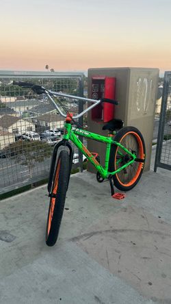 Throne bike