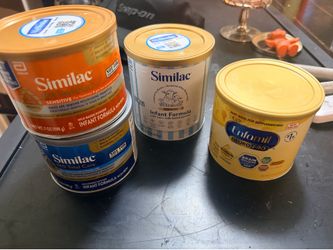 Lot of baby formula