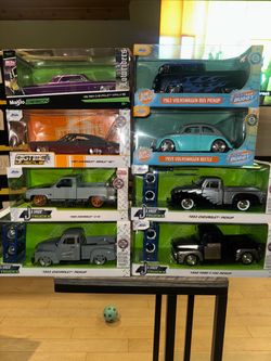 Cast model cars
