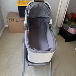 Nuna bassinet mixx series