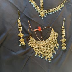 Indian Bridal Jewelry Set 