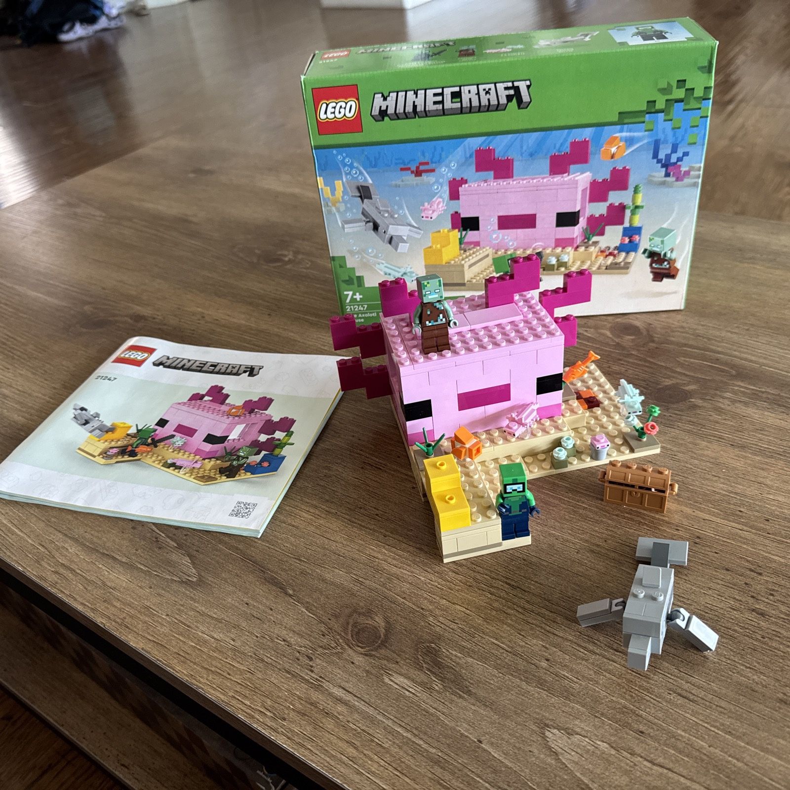 LEGO Minecraft: The Axolotl House (21247)