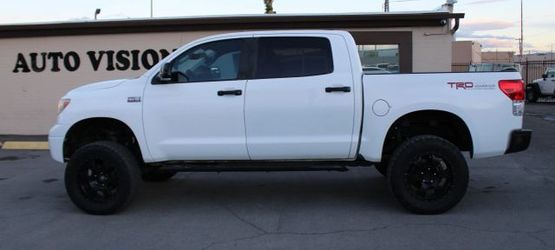 2011 Toyota Tundra CrewMax