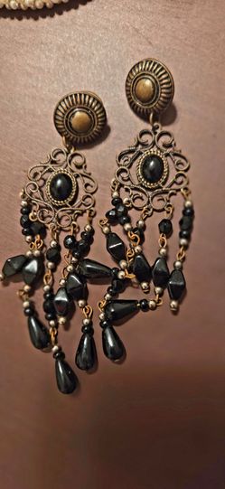 Black Beaded Chandelier Drop Earrings
