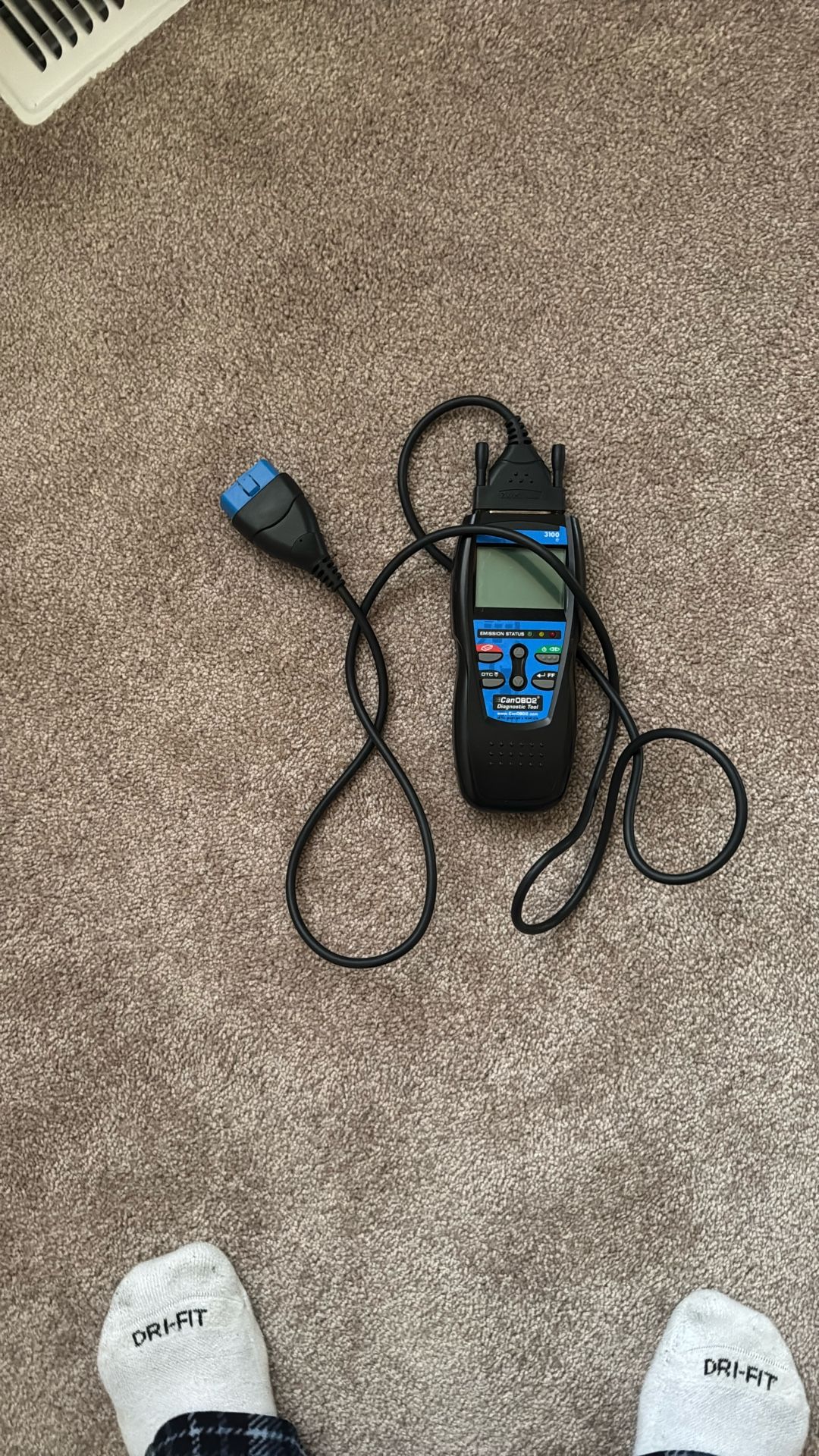 Code scanner for cars