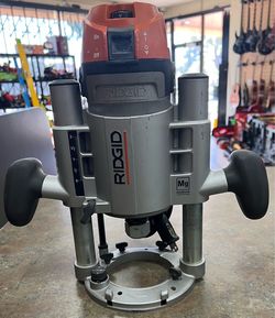 RIDGID Plunge Router Magnesium Construction