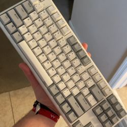 Niz X87 Plum Keyboard 