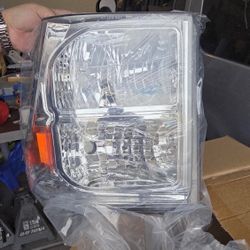 2011-2016 Ford F250 F350 F450 Super Duty Headlights