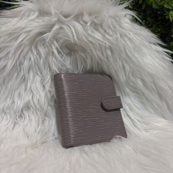 Louis Vuitton Epi Porte-Billets Compact Wallet Lilac