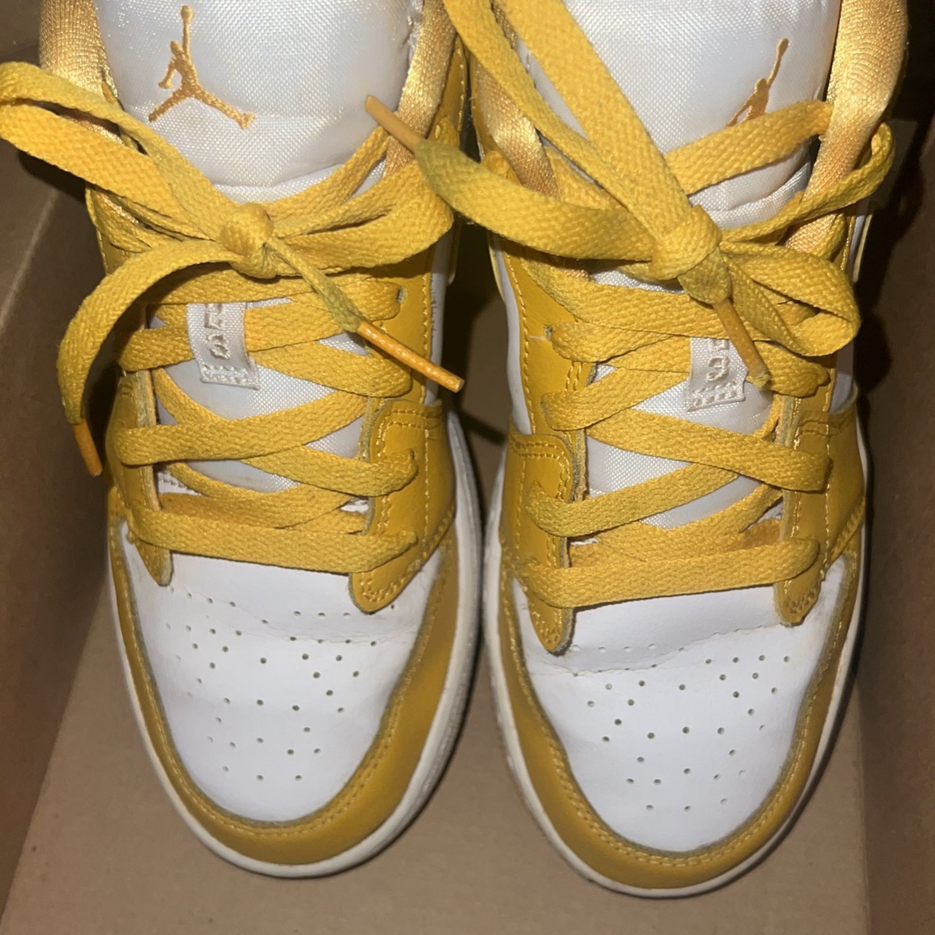 Mustard Jordans for Sale in Grand Terrace, CA OfferUp