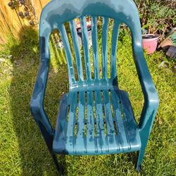 Green Chair , Heavy Decent Condition 
