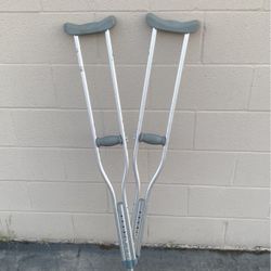 Crutches 