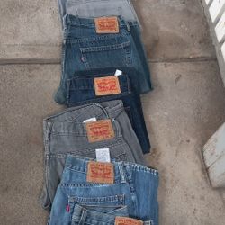 32x34 LEVIS JEANS MENS 