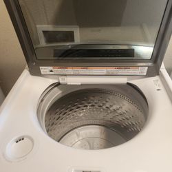Whirlpool Washer And Dryer 