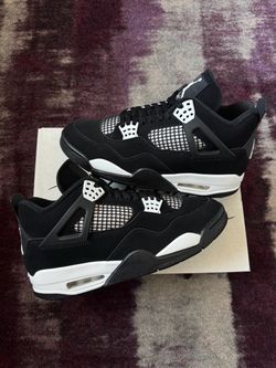 Size 10 - Jordan 4 Retro White Thunder