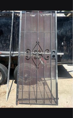 Metal screen door