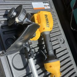 DEWALT 20V MAX Cordless Battery Powered String Trimmer