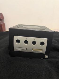 GameCube good condition with controller