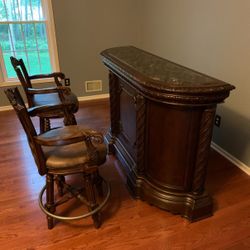 Bar & Chairs