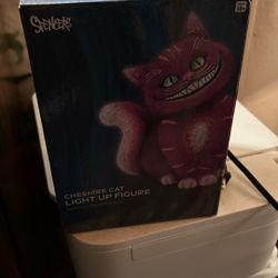 Alice In Wonderland Light Up Chestshire Cat 