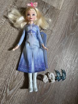 Disney Frozen 2 Elsa Fashion Doll   11 inch