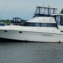 Silverton 41 ft Aft Cabin Yacht