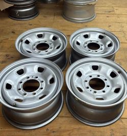 Set of 4 Rims 17 inches
