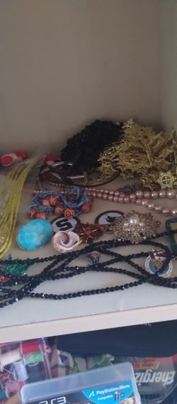 Jewelry 1 dollars