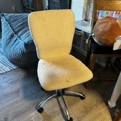 Free Chair