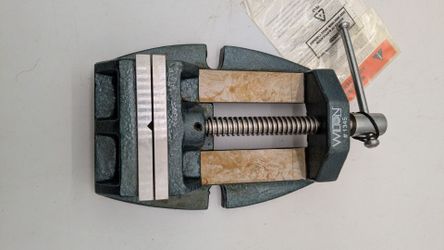 Versatile Drill Press Vise Cont. Nut 1345, 4" Jaw Width, 4" Jaw Opening