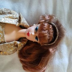 Redhead Reproduction Ponytail Barbie In Original Vintage Evening Splendor Outfit