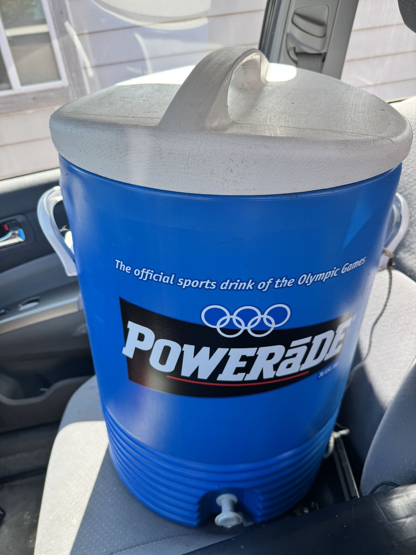 Powerade Sports Cooler.