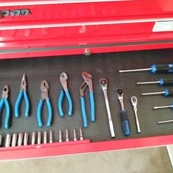 Cornwell Tool's Lot