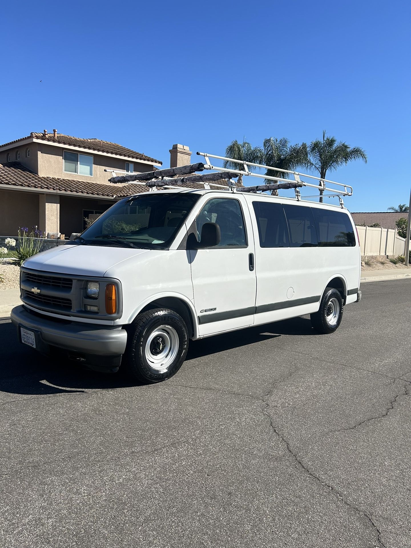 2000 Chevrolet Express