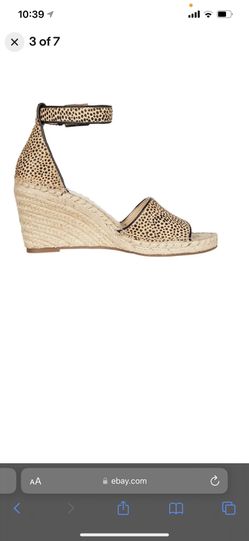 Vince store camuto leera