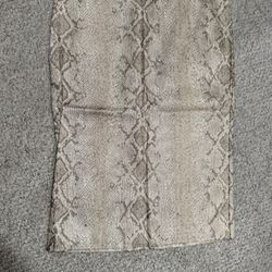 United Colours Of Benetton Lizard Print Pencil Skirt S