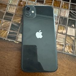 iPhone 11 64 GB Unlocked
