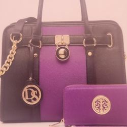 BEAUTIFUL LEATHER BAG WITH GOLDEN DETAILS
