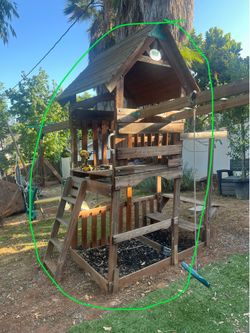 Salvage this playground