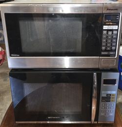 Used kitchen appliances - 2 microwaves and 1 toaster oven