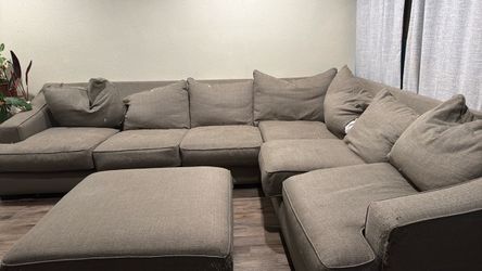 Large Comfy Sectional - Down