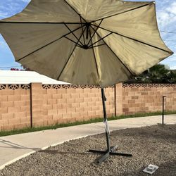 10 Ft Offset Umbrella w/Drill Anchors