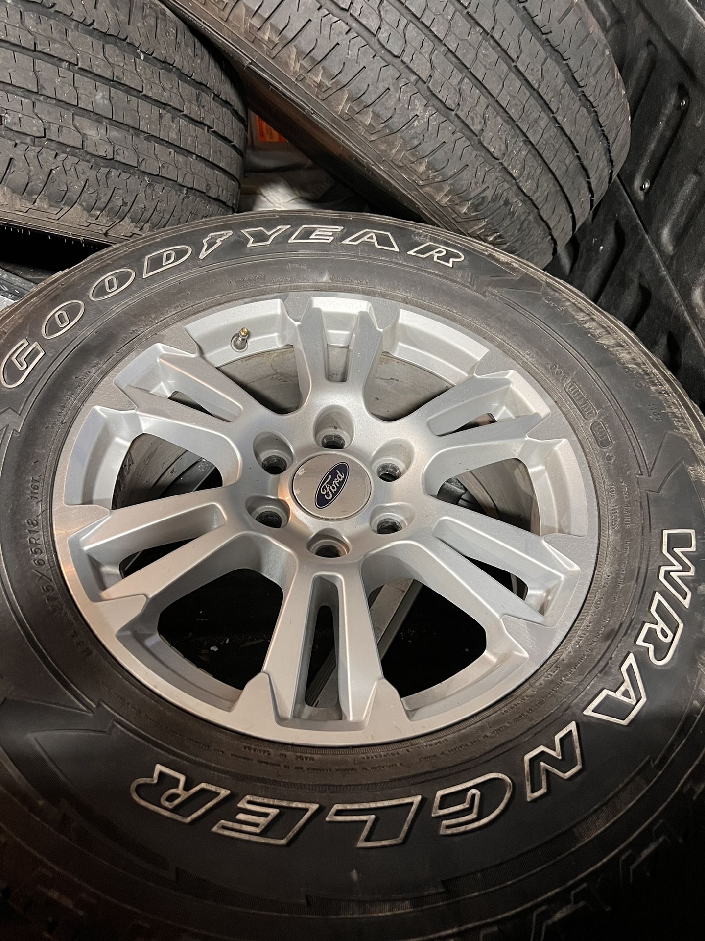 2016 F150 Tire Sizenull