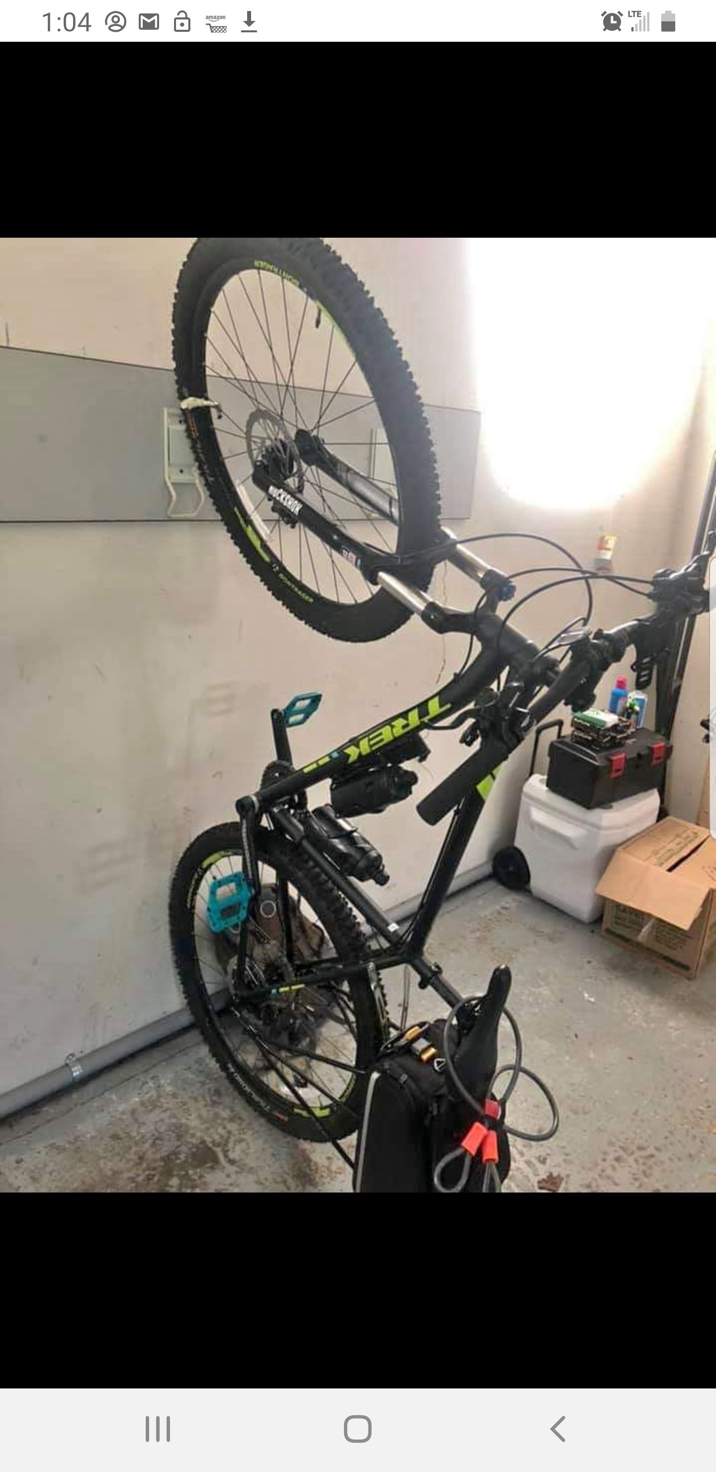 Trek xcaliber 9 mountain bike with tons of extras