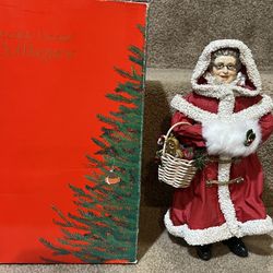 Clothique Possible Dreams 10" Mrs. Claus with Basket Vintage 1990 fur coat 