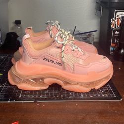Balenciaga triple S PINK 