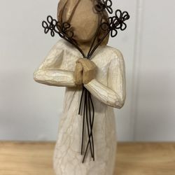 Willow Tree friendship Figurine  by Susan  Lordi 